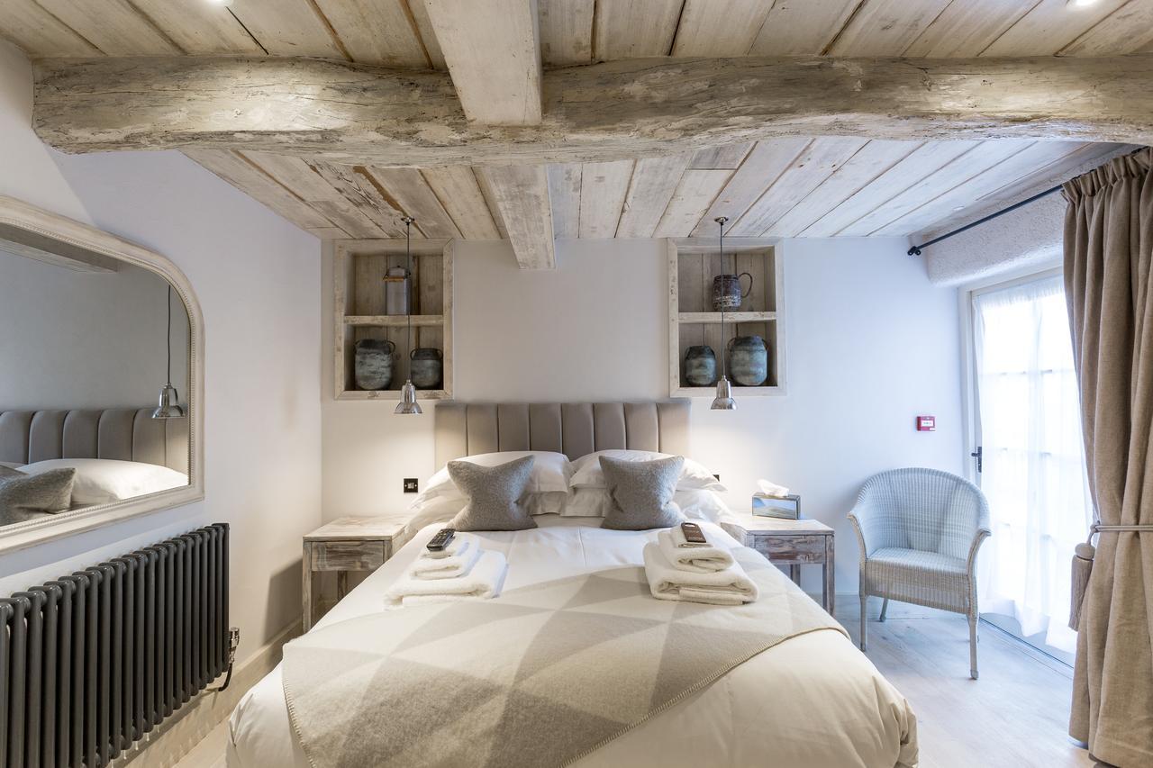 Inn The Cow Dalbury 4*