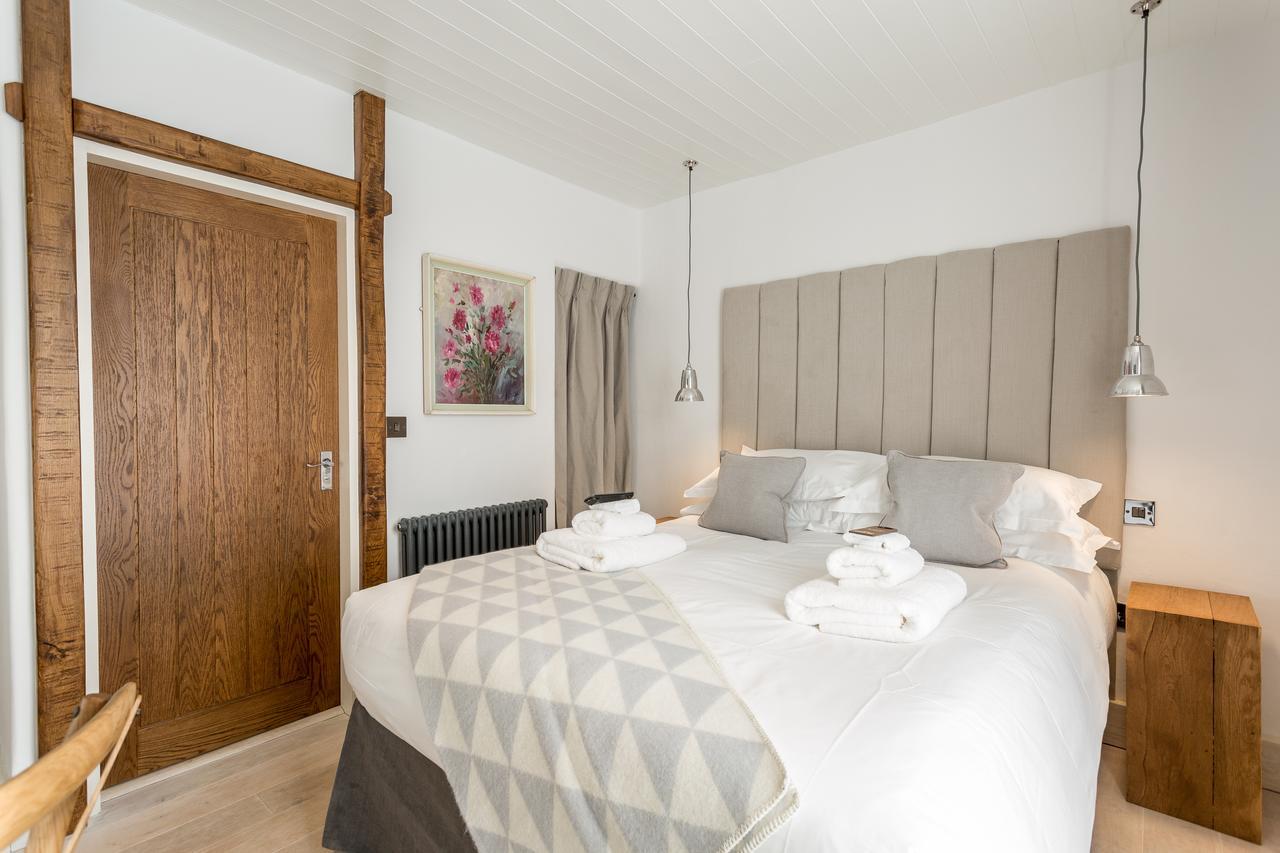The Cow Dalbury Inn 4*